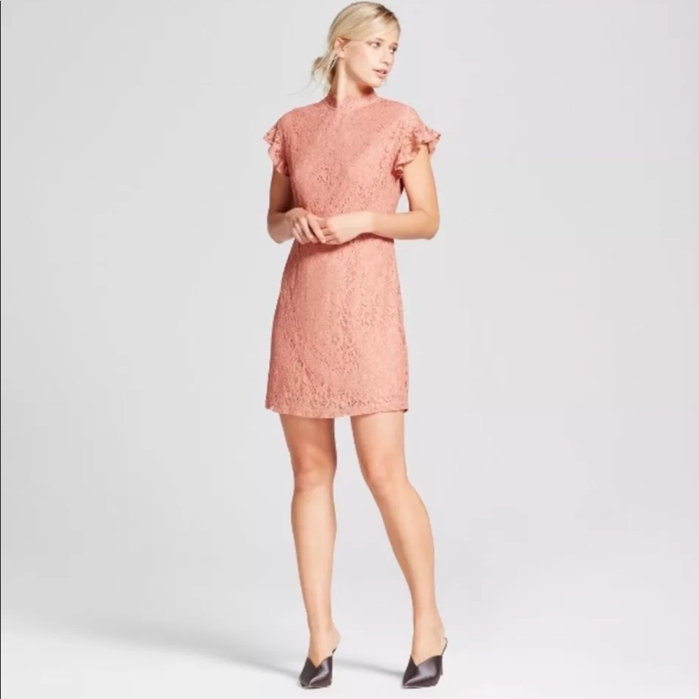 Who What Wear Sz M pink lace flutter sleeve dress